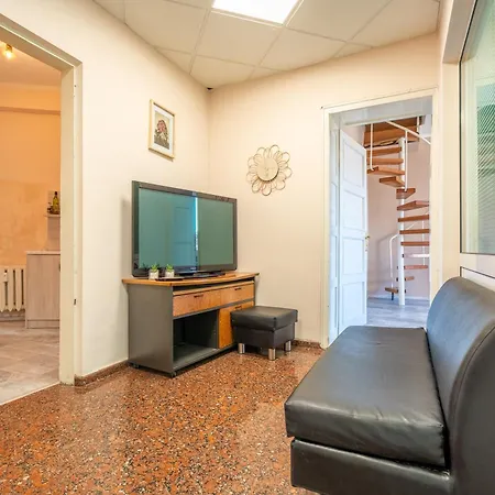 3bdr Vitosha Str With Cinema Sofia