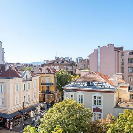 3bdr Vitosha Str With Cinema Sofia