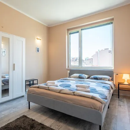 3bdr Vitosha Str With Cinema