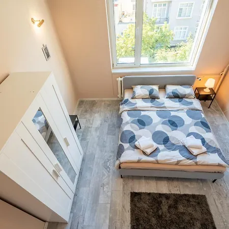 3bdr Vitosha Str With Cinema Apartment Sofia