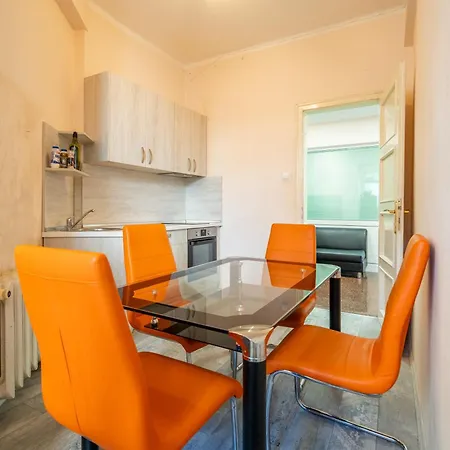 דירה 3bdr Vitosha Str With Cinema *