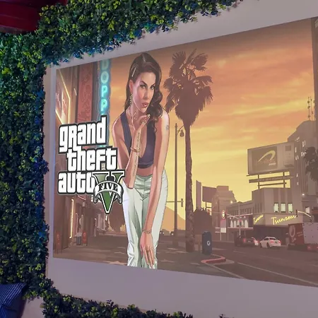 דירה 3bdr Vitosha Str With Cinema סופיה