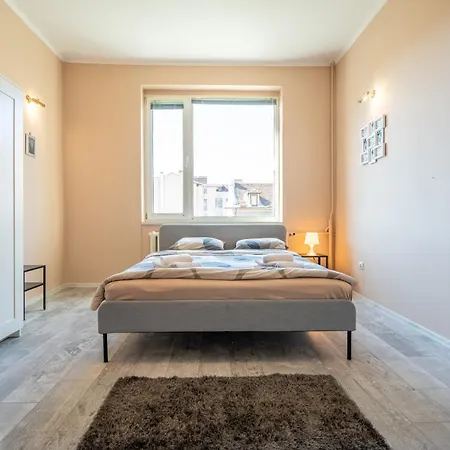 דירה 3bdr Vitosha Str With Cinema *