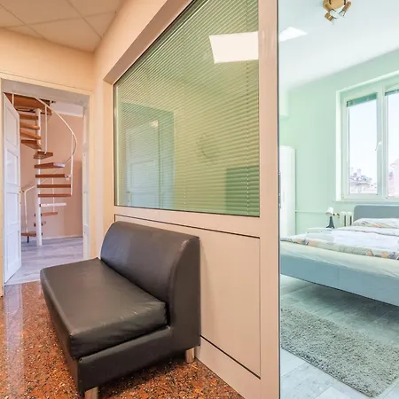 דירה 3bdr Vitosha Str With Cinema