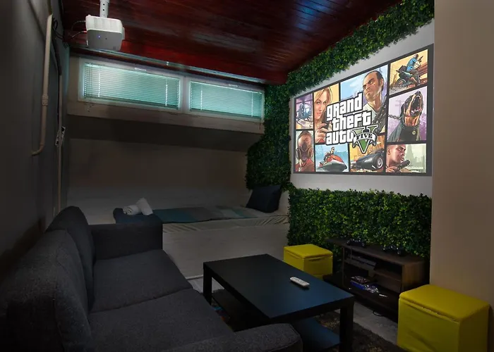 Апартаменты 3bdr Vitosha Str With Cinema София